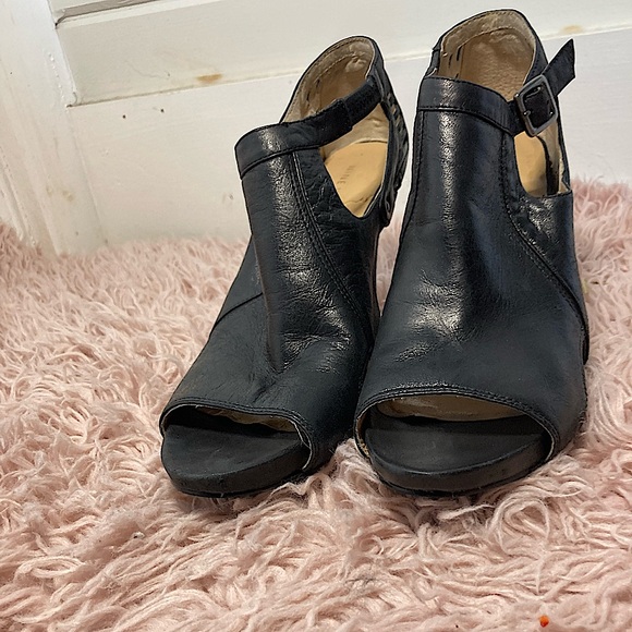 Nine West leather heels - Picture 1 of 7